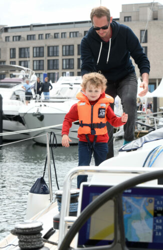 In-Water Boat Show: Hamburg ancora Yachtfestival - Literaturboot - Blog, Events & Termine