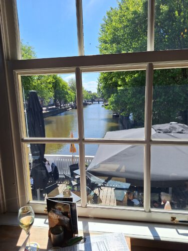 In Amsterdam, wo alles anfängt... Der neue Fall von Fabian Timpe - Literaturboot