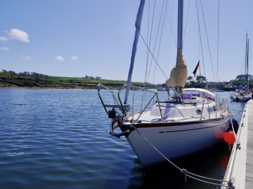 GFK Yachten des 20. Jahrhunderts 3 GFK Yachten des 20. Jahrhunderts - Literaturboot